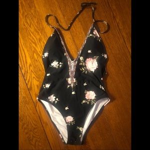 One piece bathing suit